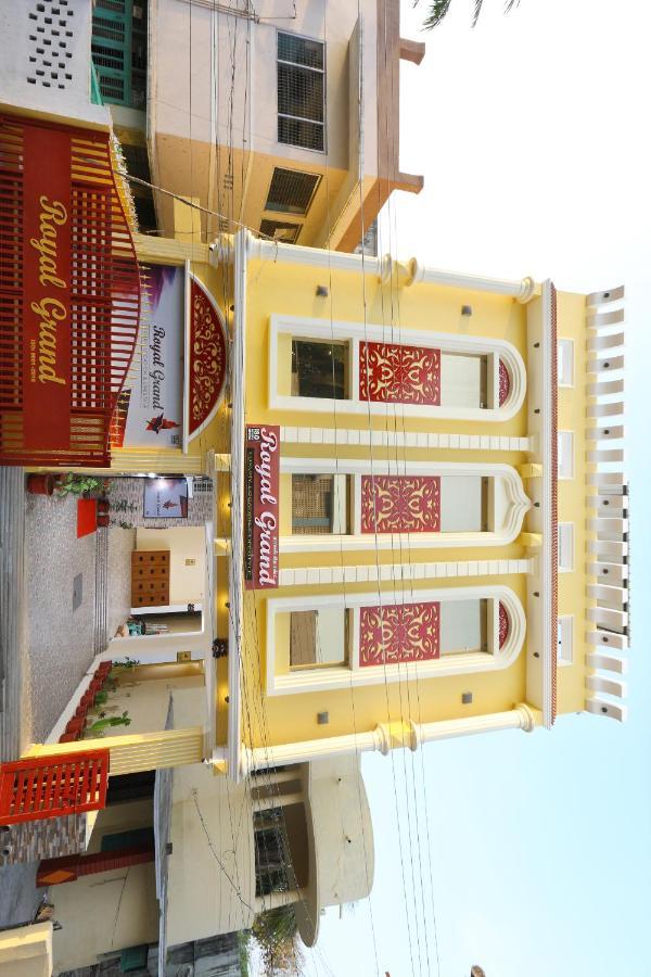 Royal Grand Bed & Breakfast Tambaram Exterior photo