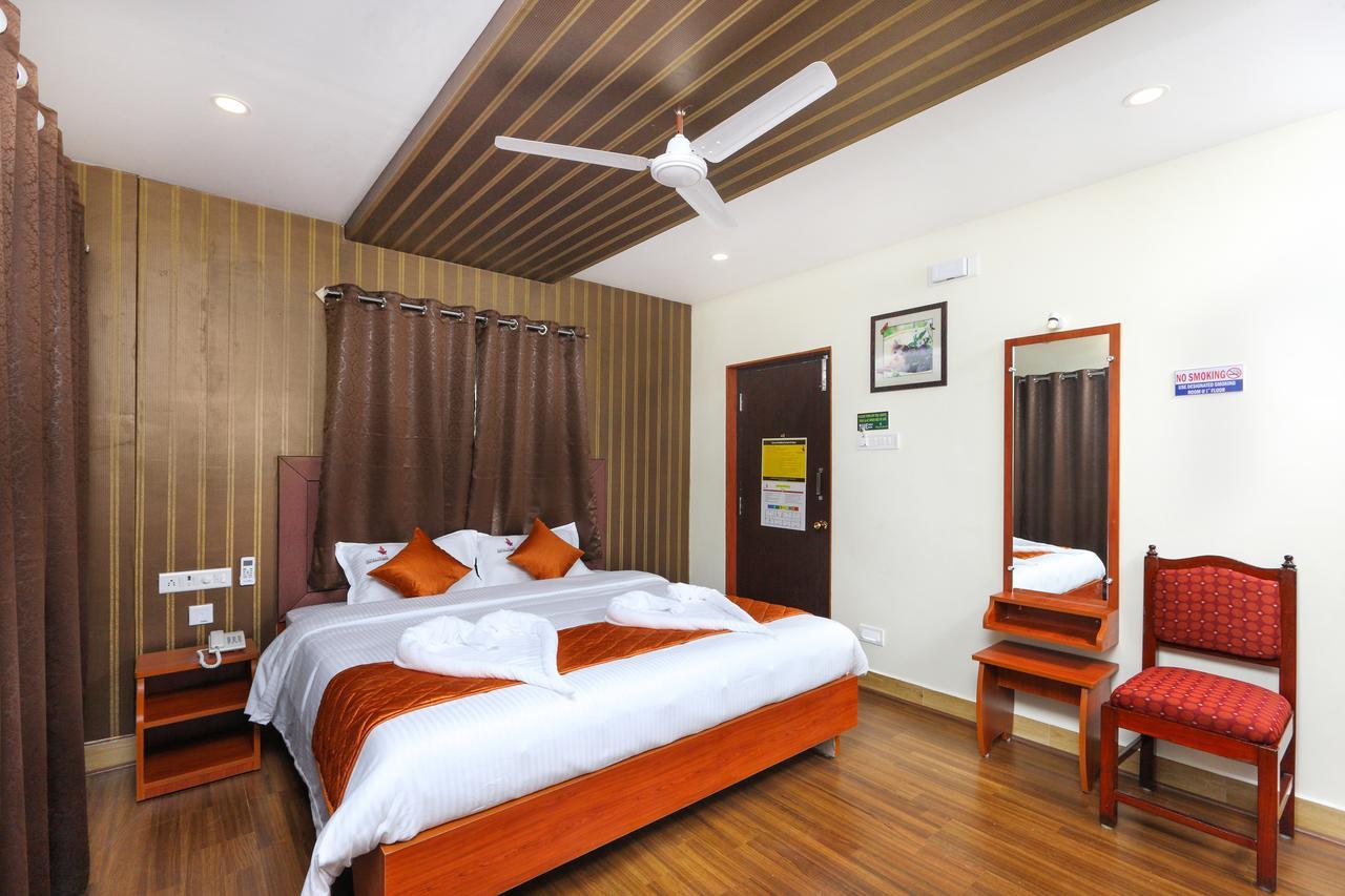Royal Grand Bed & Breakfast Tambaram Exterior photo